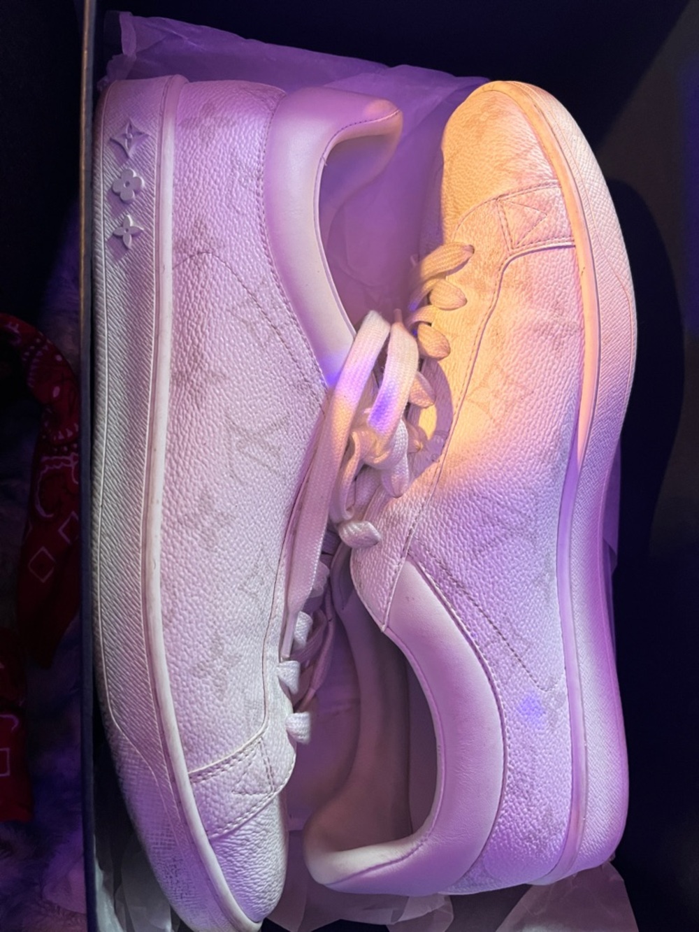 Louis Vuitton White Textured Leather Low-Top Sneakers